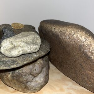 Konzentrative Bewegungstherapie - Steine begreifen, Erleben von Konkretem